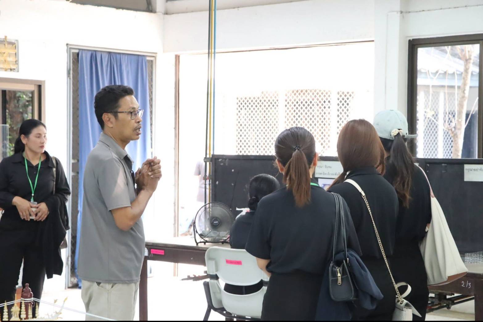 title - ผู้อำนวยการกลุ่มฝึกอบรมและการพัฒนาผลิตภัณฑ์ (ศพส.) ได้รับเชิญเป็นผู้บรรยายพิเศษ  ให้แก่ ข้าราชการใหม่ รุ่นที่ 10 หลักสูตร ต้นกล้าข้าราชการ ประจำปีงบประมาณ พ.ศ. 2569 ณ ห้องประชุมอาคาร 100 ปี ศูนย์ส่งเสริมและพัฒนาอาชีพเสริมนอกภาคการเกษตร